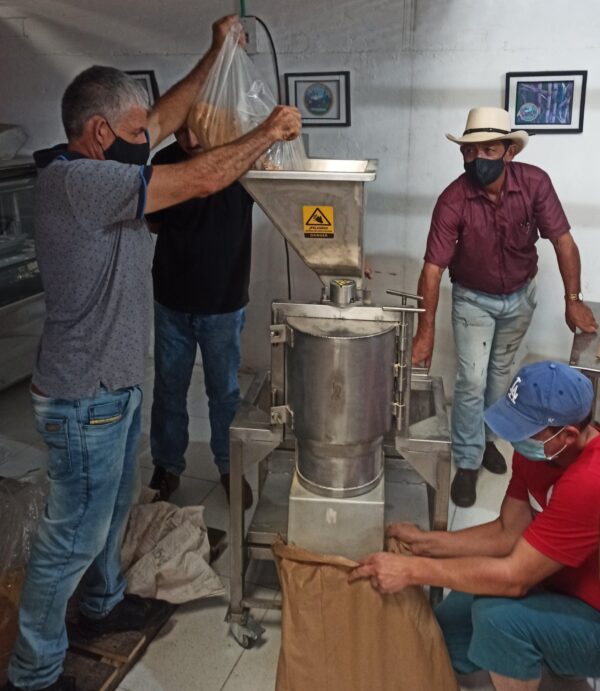 Maquinas Pulverizadoras De Panela En Polvo 300 Kilos Hora ITEM NVB65701MDF