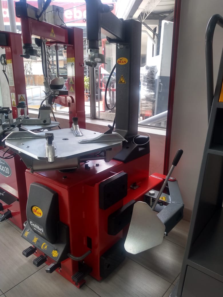 Maquinas Desmontadoras De LLantas Rin 12 Hasta Rin 26 110 V Agarre Interno FUR UY689P